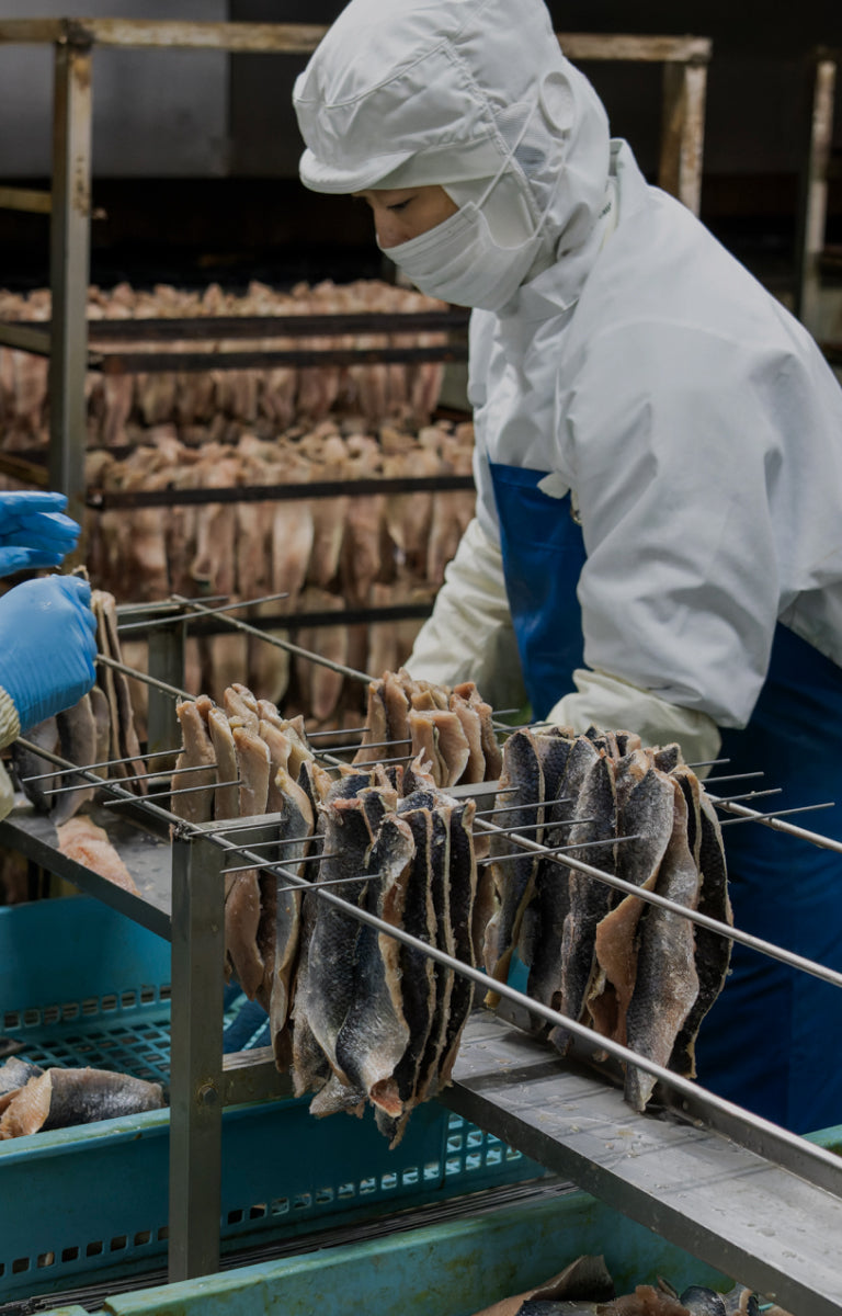 画像:魚の甘露煮の製造工程