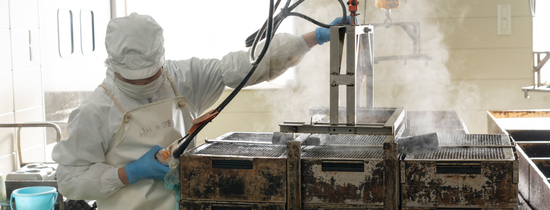 画像:魚の甘露煮の製造工程